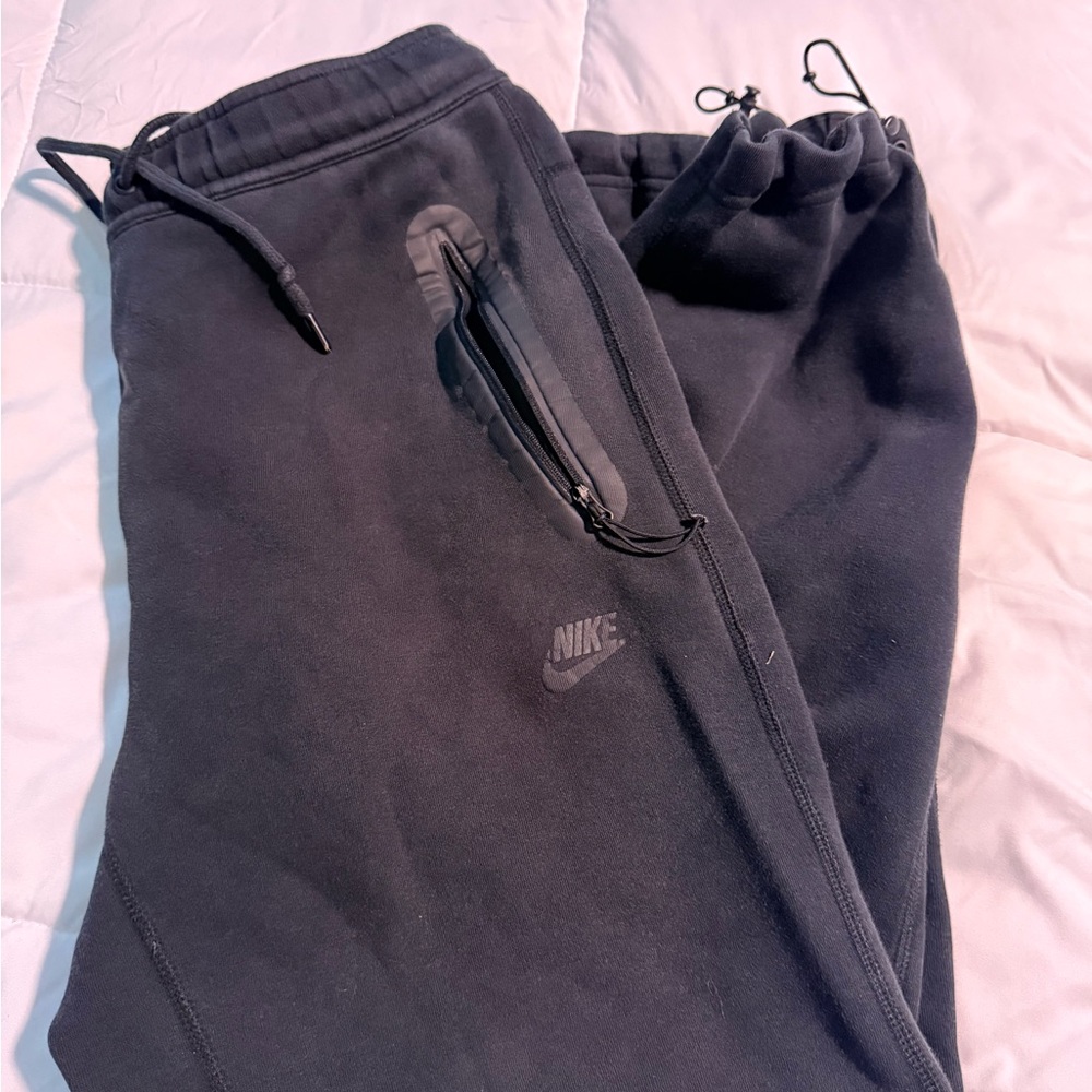 Nike Tech Black Performance Fleece Joggers with Zip Pocket